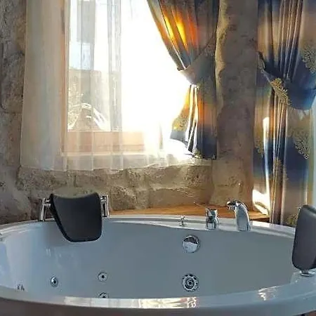 Cappadocia Fiesta Stone House 호텔 네브셰히르
