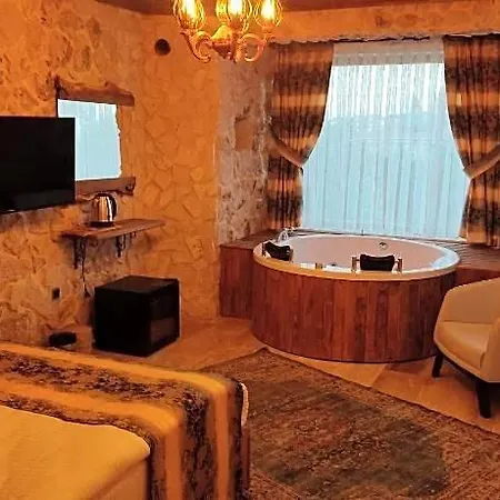 Cappadocia Fiesta Stone House 3*